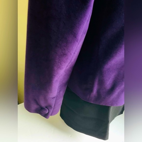 Purple color thick velvet blazer jacket single button closure shawl collar lined - Picture 11 of 11